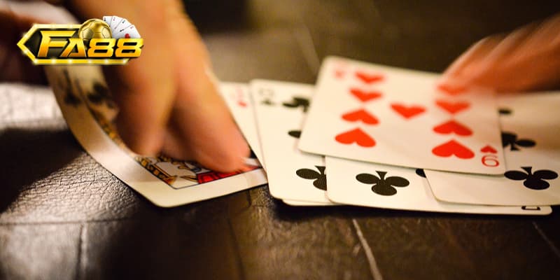 Tìm hiểu cách chơi phỏm online cho tân thủ mới tham gia 2 Các thuật ngữ cần lưu ý khi thực hiện đánh phỏm